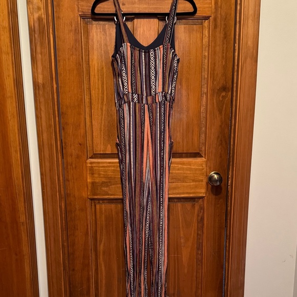 Jumpsuit-fully lined top, stretch waist with tie and pockets - Picture 3 of 6